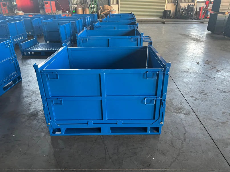 Steel containers